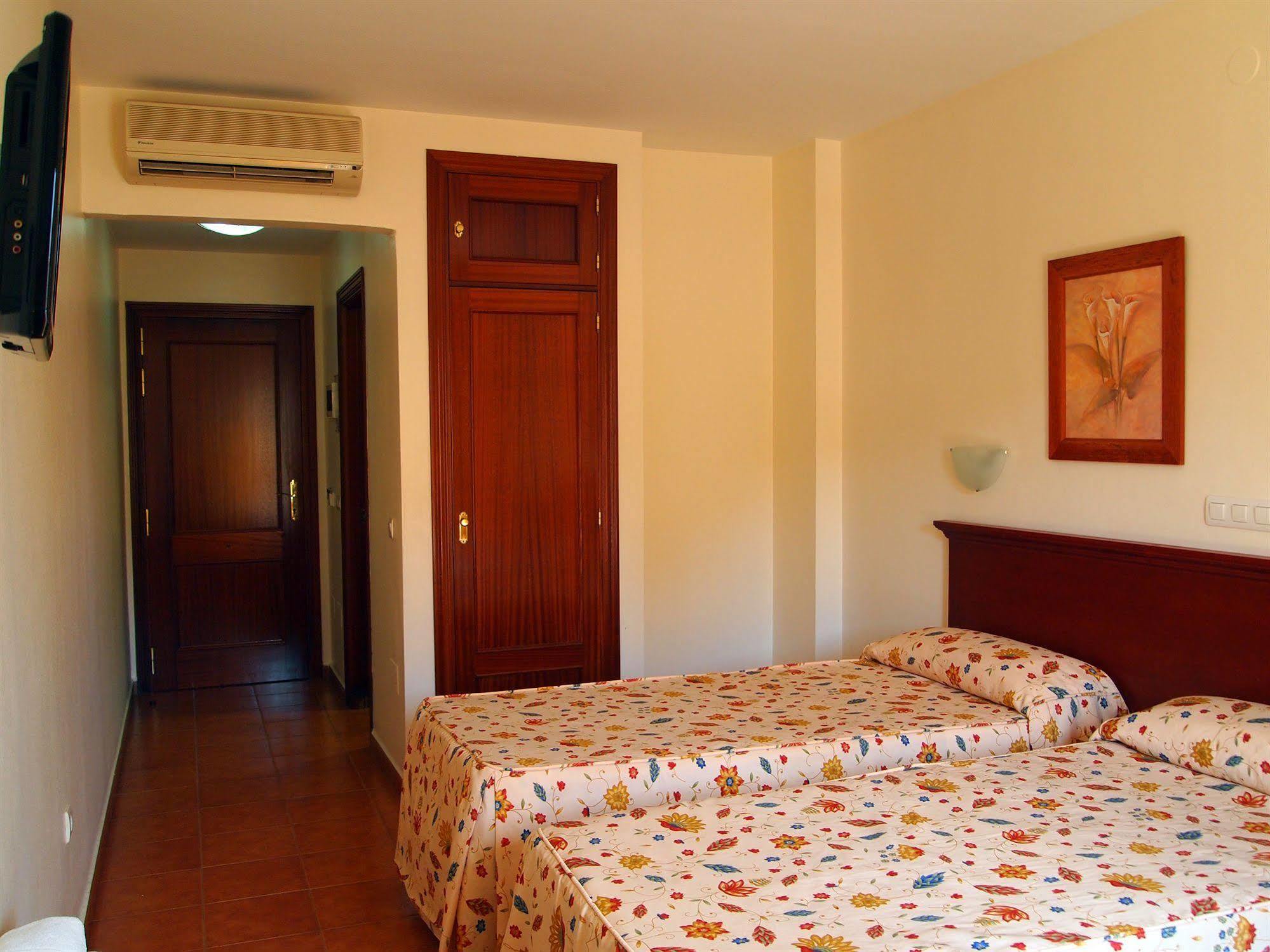 Hotel Galicia Fuengirola Ngoại thất bức ảnh