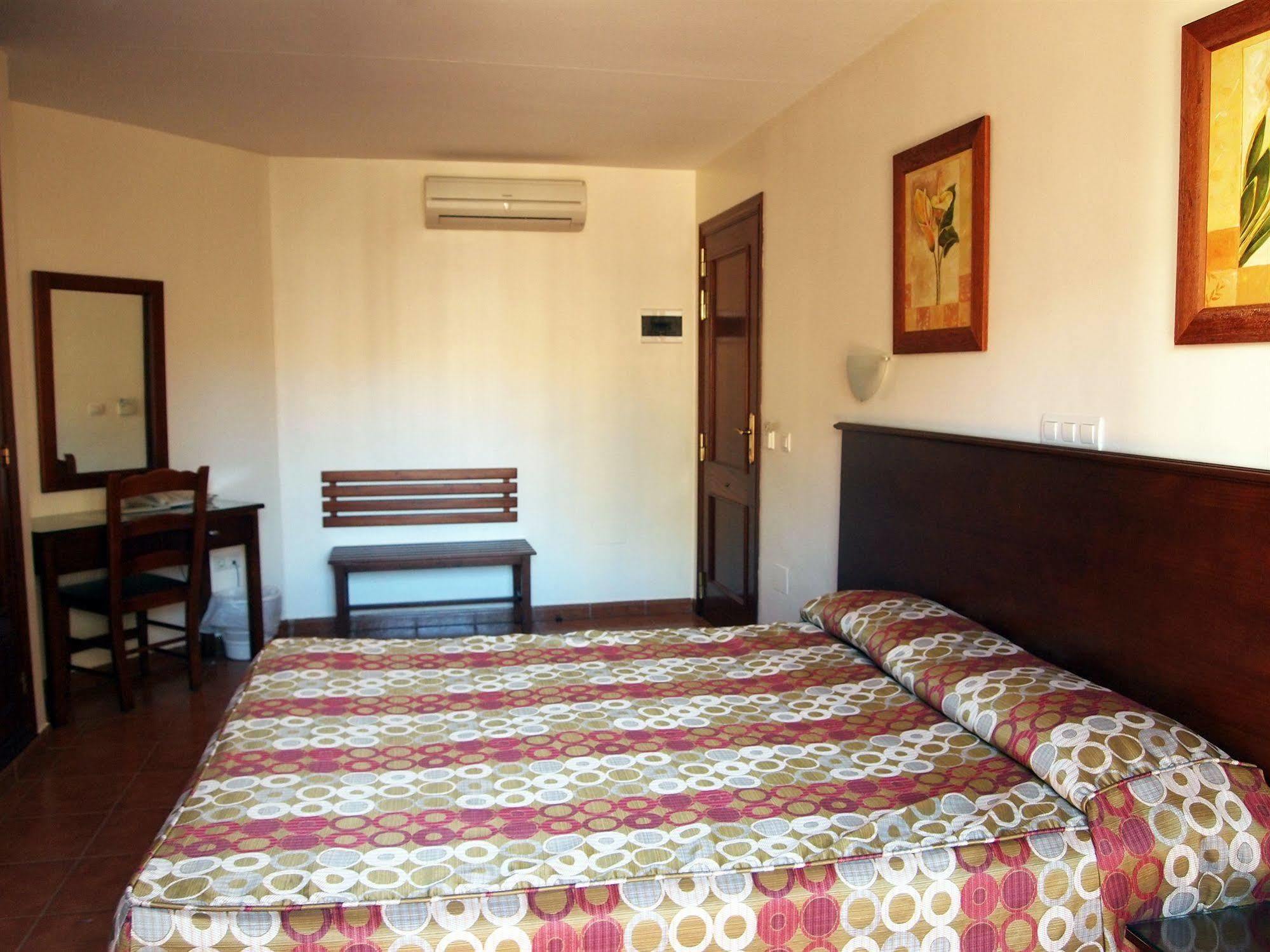 Hotel Galicia Fuengirola Ngoại thất bức ảnh
