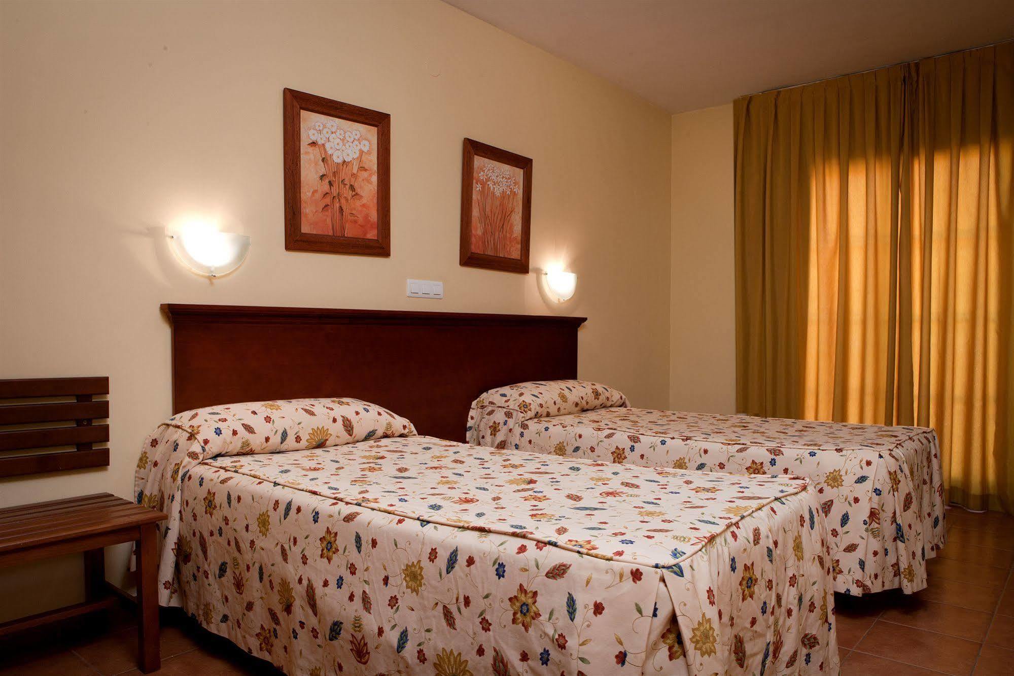 Hotel Galicia Fuengirola Ngoại thất bức ảnh